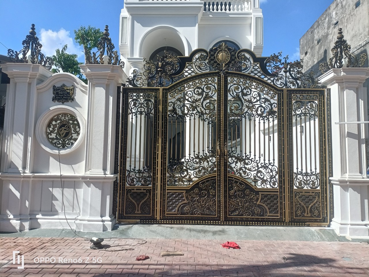 Cổng mặt trời đã thi công
